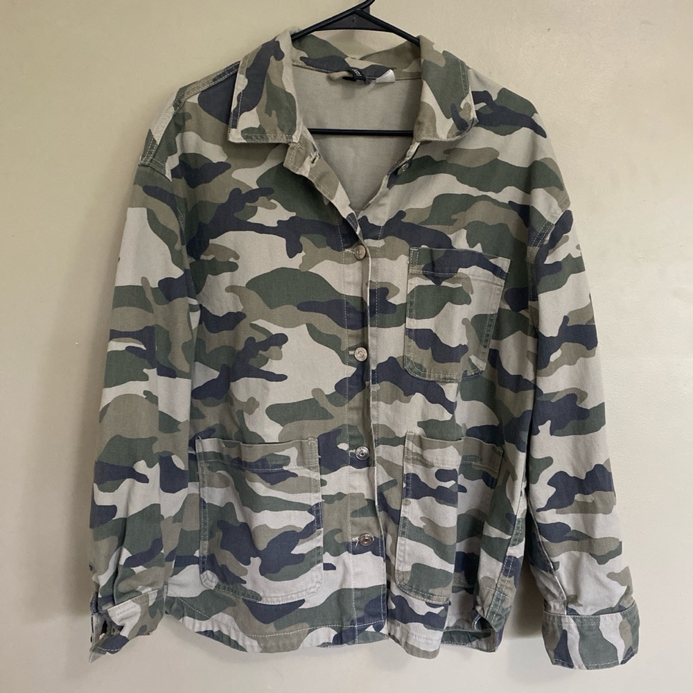 H&M Divided Camouflage Shacket